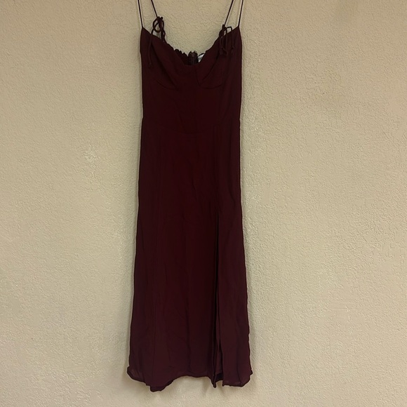 Reformation Dresses & Skirts - Reformation Burgundy Midi Dress